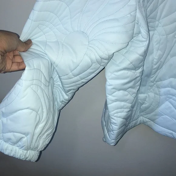 NWT Urban Outfitters UO Sasha Quilted Bomber Jacket Blue XXXL Relaxed Fit Crop - Picture 7 of 14